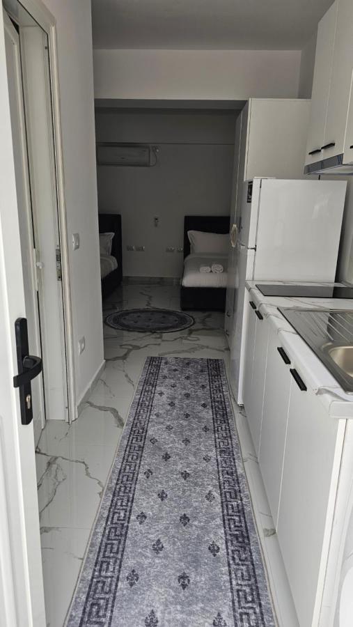 Ulliri Apartment ติรานา ภายนอก รูปภาพ